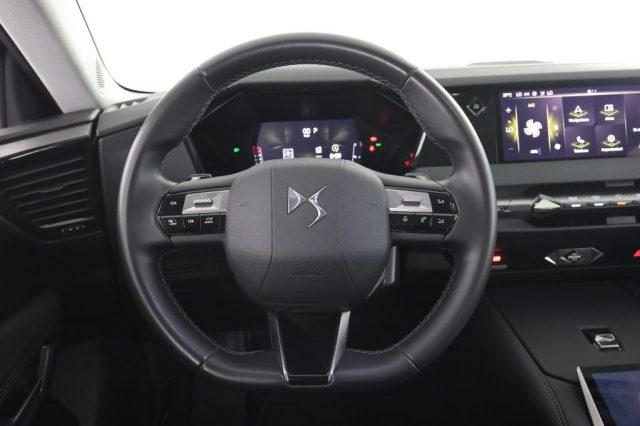 DS AUTOMOBILES DS 4 004379 PureTech 130 aut. Cross Trocadero