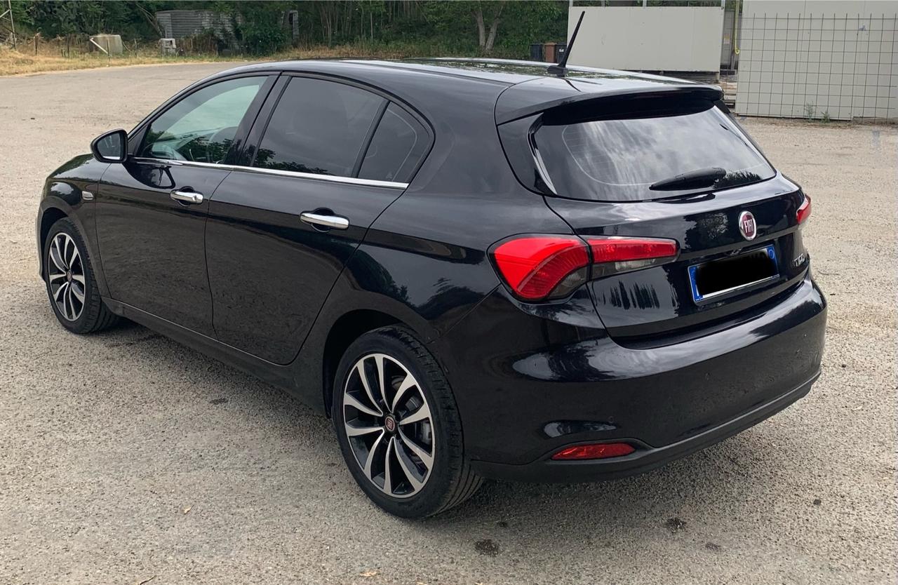 Fiat Tipo 1.6 Mjt S&S 5 porte Lounge