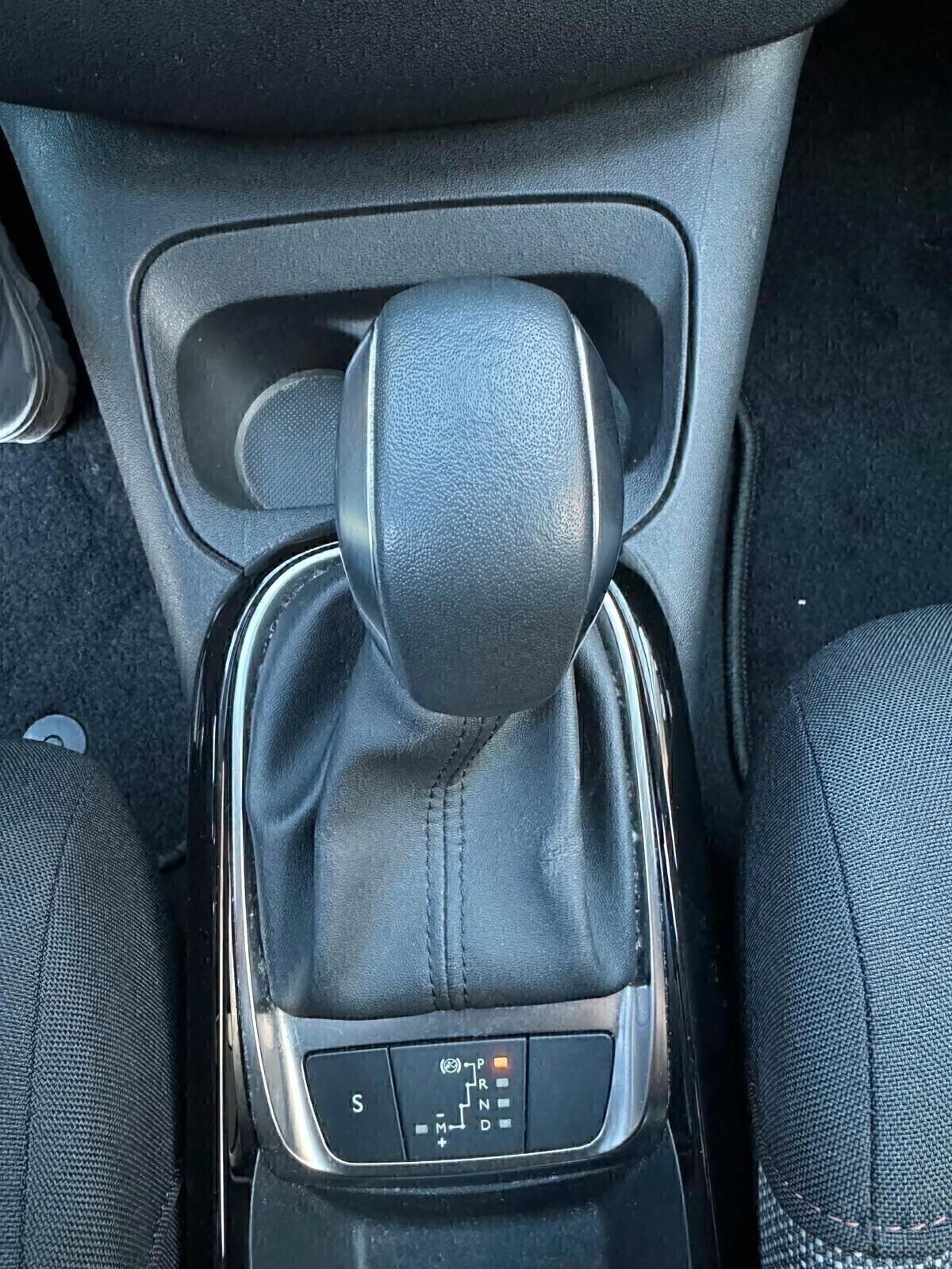 CITROEN C4 SHINE PACK EAT6 NEOP. ZERO ANTICIPO