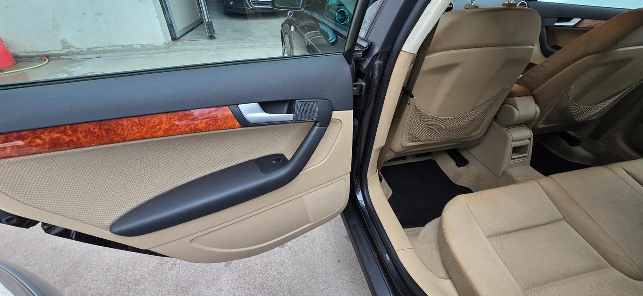 Audi A3 2.0 16V TDI Ambiente
