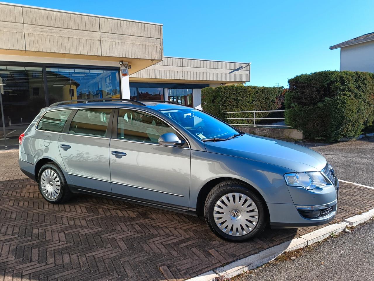 Volkswagen Passat 2.0 TDI DPF Var. DSG Comfortline