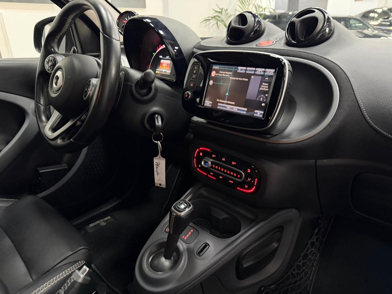 Smart ForFour 117 Cavalli 0.9 Turbo twinamic Brabus Style