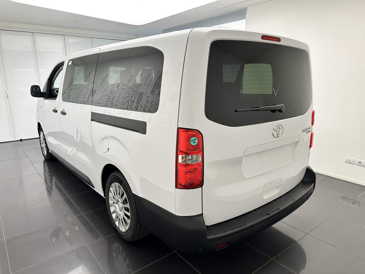 Toyota PROACE VERSO 2.0 L2 LOUNGE