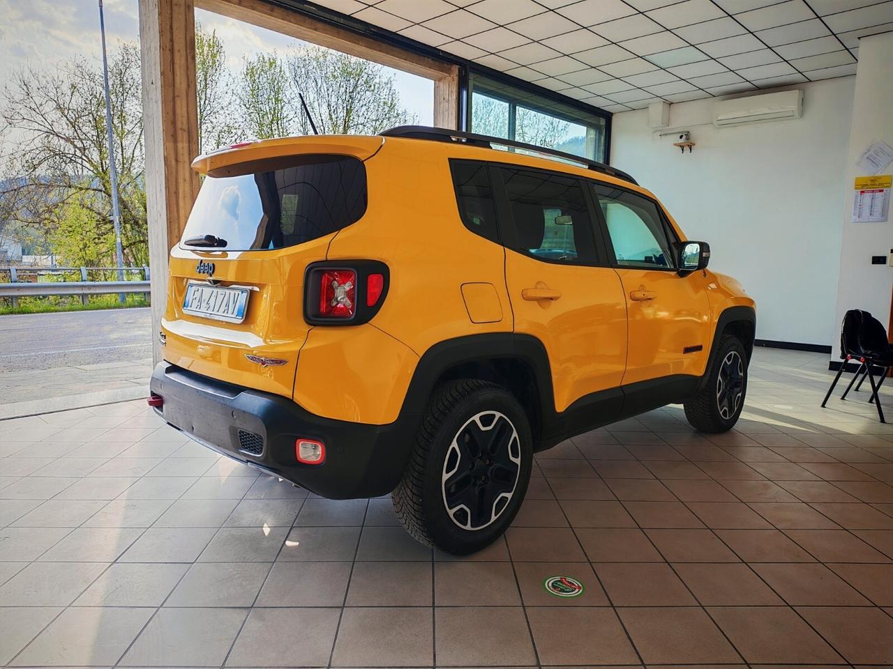 Jeep Renegade 2.0 Mjt 170CV 4WD Active Drive Low Trailhawk