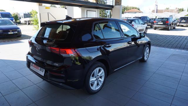 VOLKSWAGEN Golf 1.0 eTSI EVO DSG Life