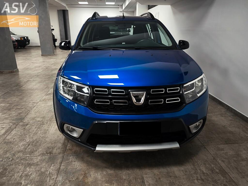 Dacia Sandero Stepway 1.0 TCe 100CV ECO-G 15th Anniversary