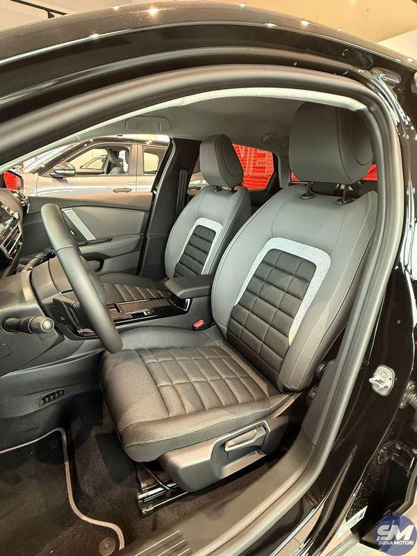 Citroën C4 Hybrid 145 cv Automatico Collection