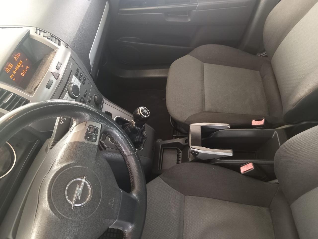 Zafira 1.9 CDTI 120CV 7 POSTI PERFETTA QUAL PROVA