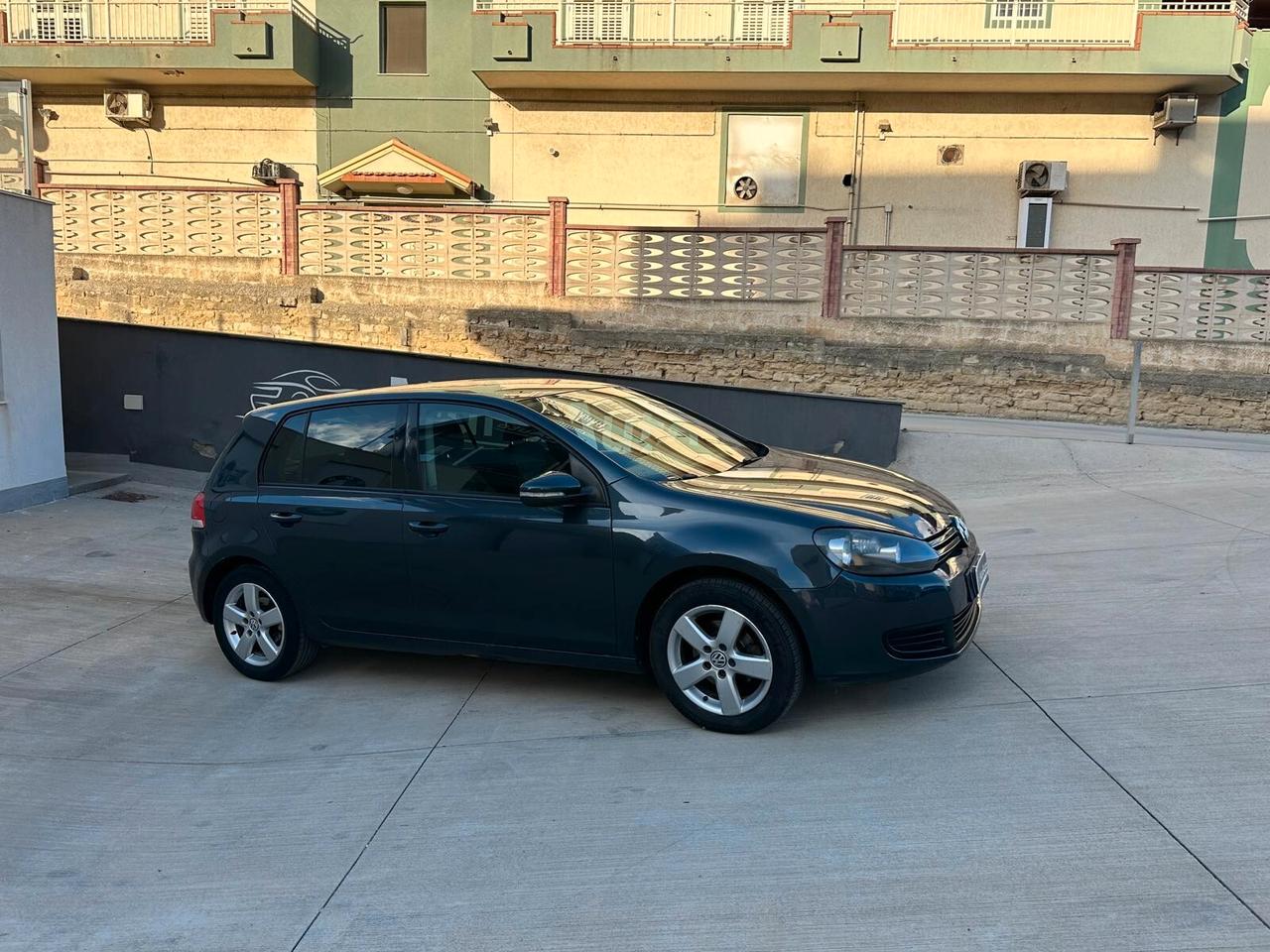 Volkswagen Golf 1.6 TDI DPF 5p. Comfortline
