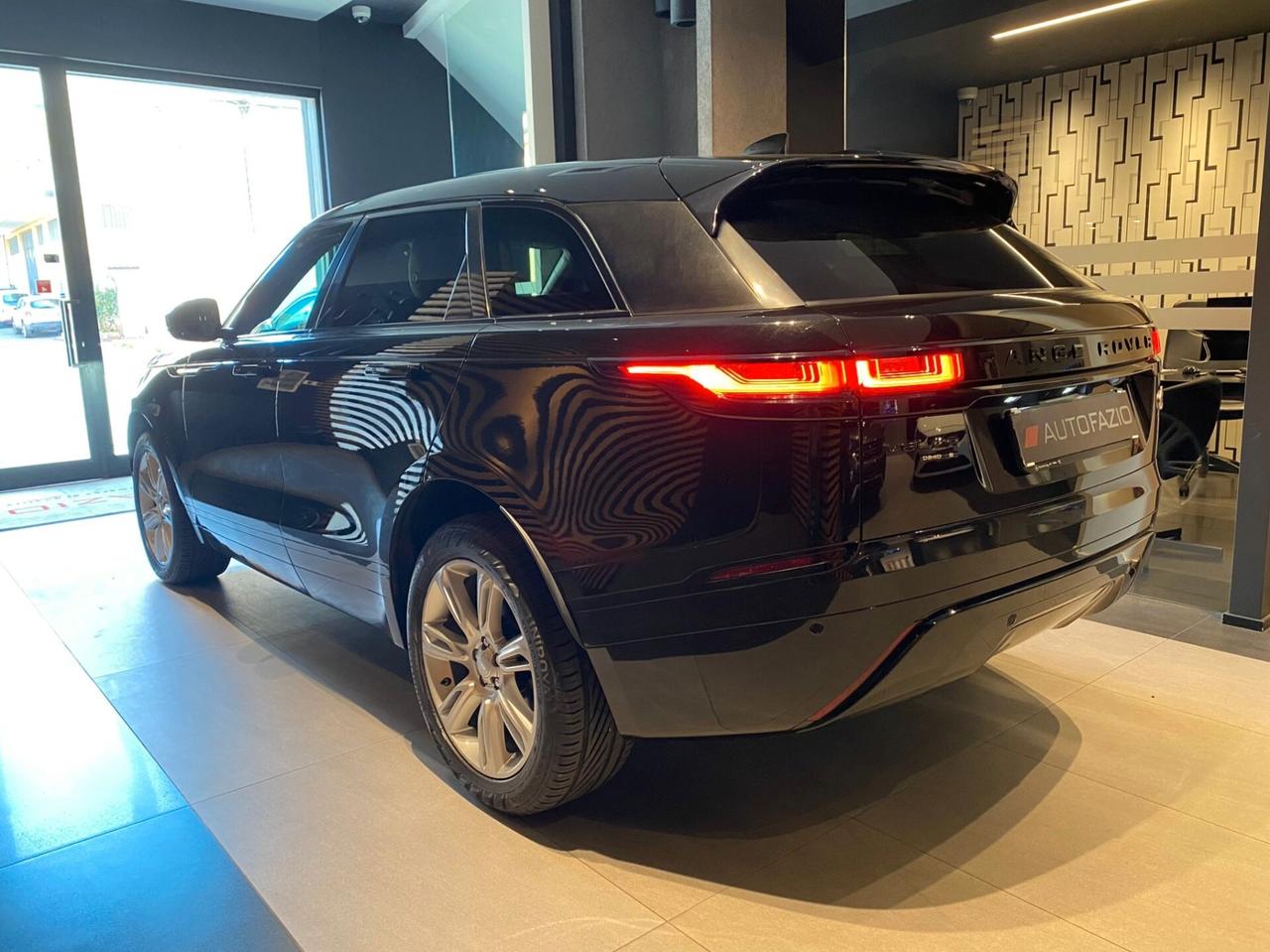 Land Rover Range Velar 2.0D I4 240 CV HSE