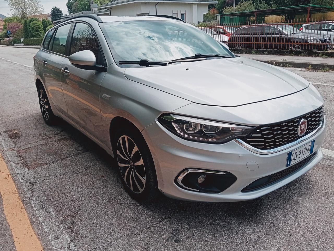 Fiat Tipo 1.6 Mjt S&S SW Lounge