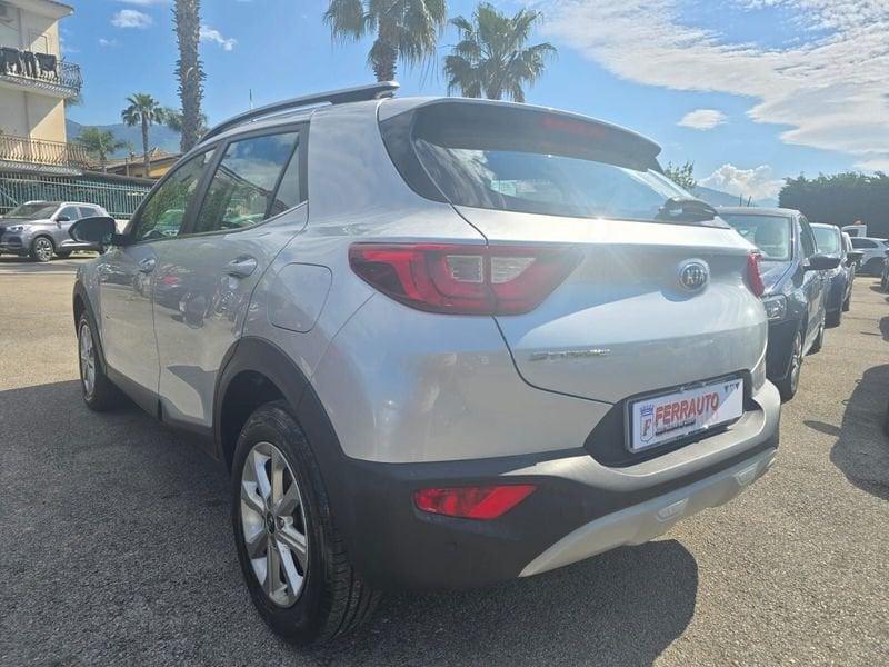 KIA Stonic 1.4MPI 100CV STYLE +