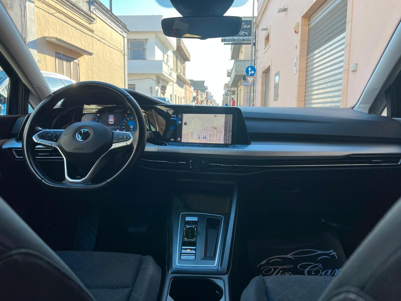 VOLKSWAGEN GOLF VIII 2.0 TDI 150CV DSG NAVI CAM LED AMBIENT ANNO 2021