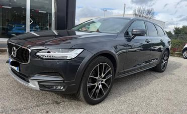 VOLVO V90 Cross Country D4 AWD Pro