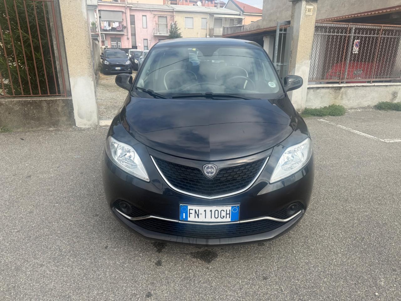 Lancia Ypsilon 1.2 69 CV 5 porte S&S Platinum