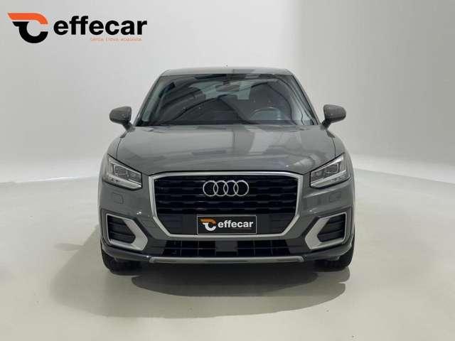 Audi Q2 30 TDI S tronic Identity Black