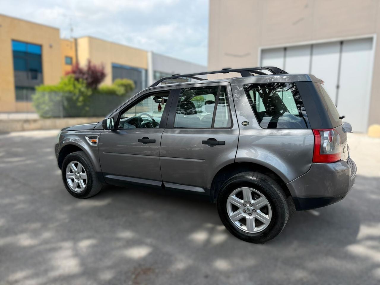LAND ROVER FREELANDER 2010 2.2 D 12 MESI DI GARANZIA
