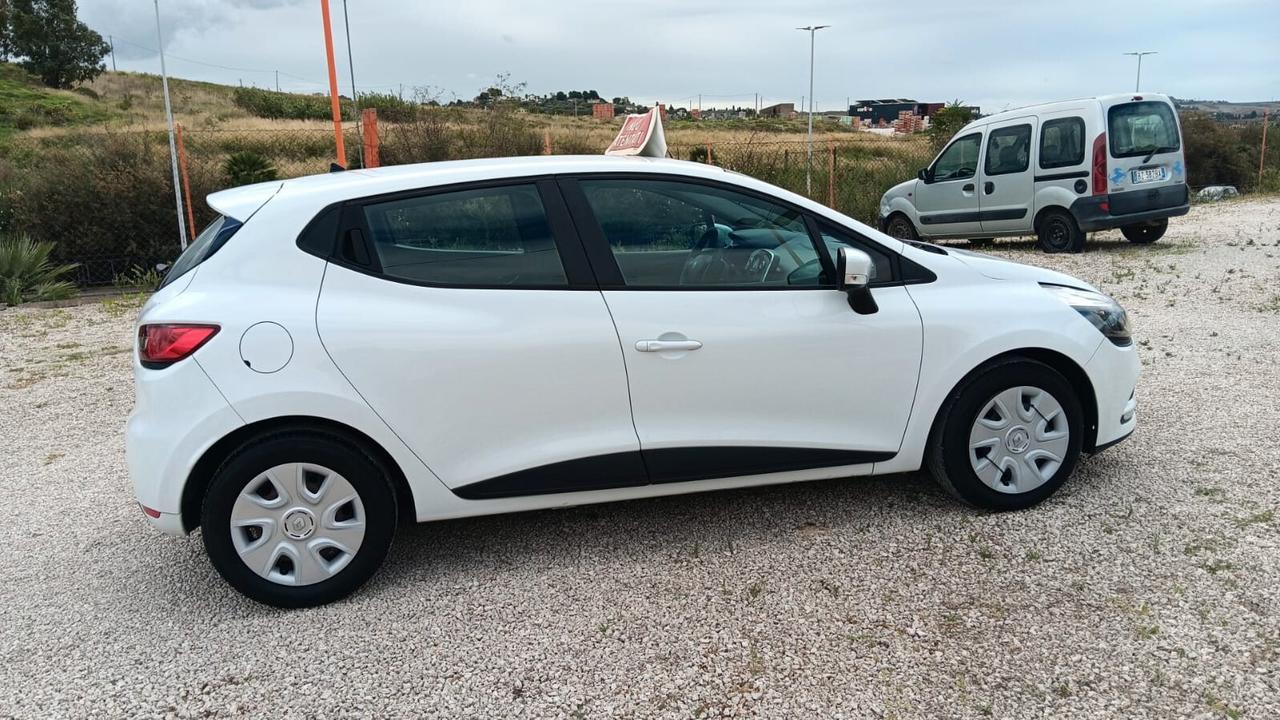 Renault Clio dCi 8V 75CV Start&Stop 5 porte Energy Life