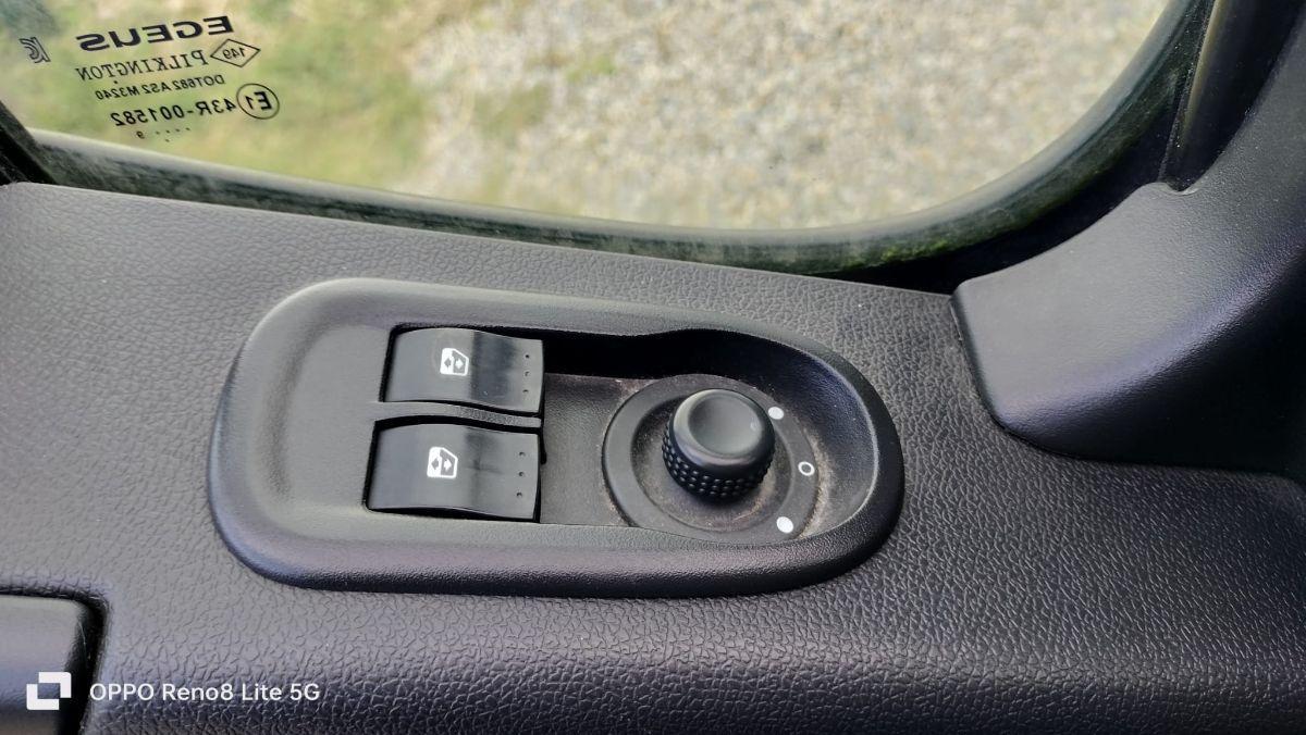 RENAULT master T35 2.3 dci 130cv L3H2 Ice E6 master T35 2.3 dci 130cv L3H2 Ice E6