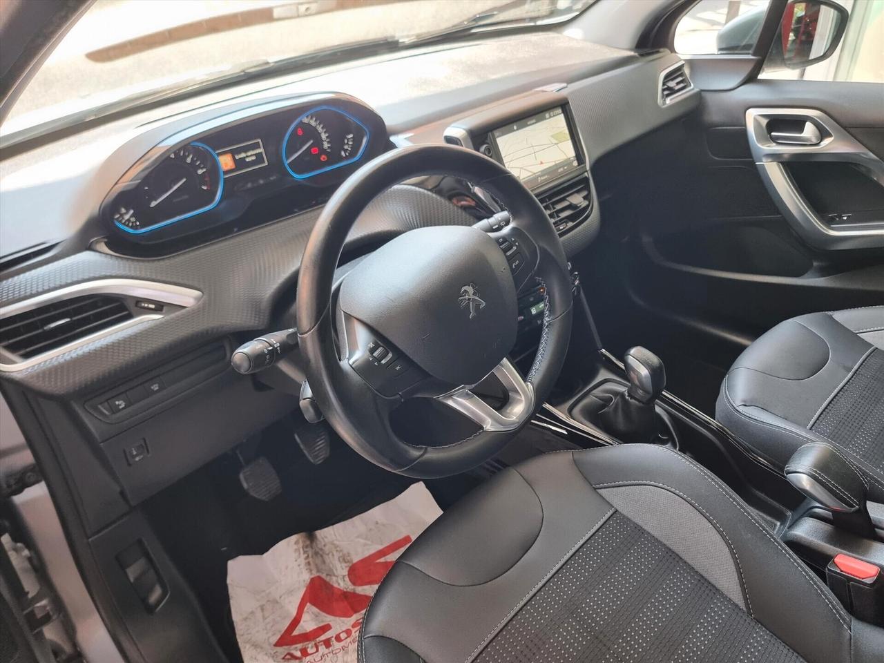 Peugeot 2008 PureTech 82 Allure ITALIANA NAVIGATORE INT PELLE