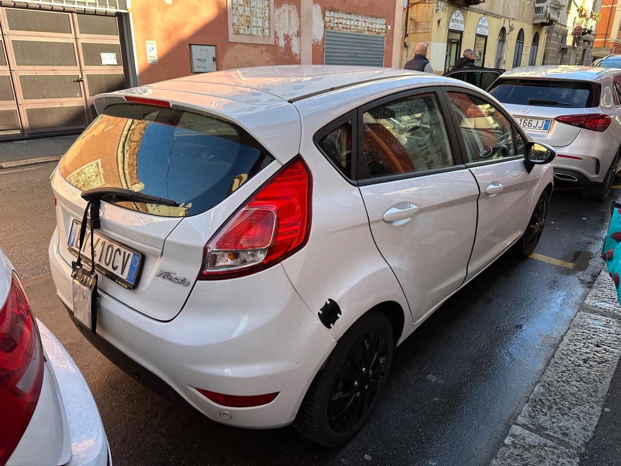 Ford Fiesta 1.5 TDCi 75CV 5 porte Black & White Edition