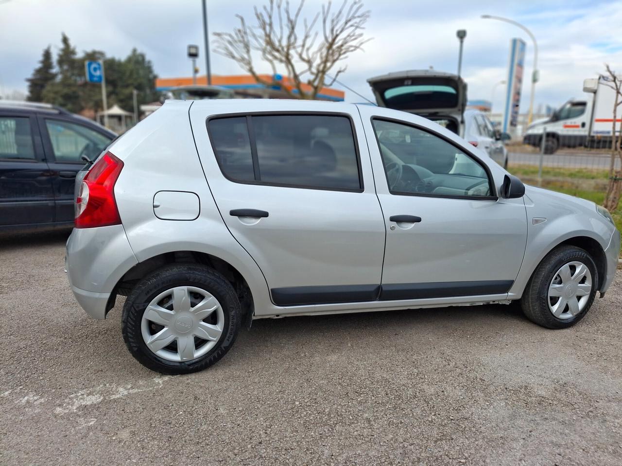 Dacia Sandero 1.2 16V Ambiance