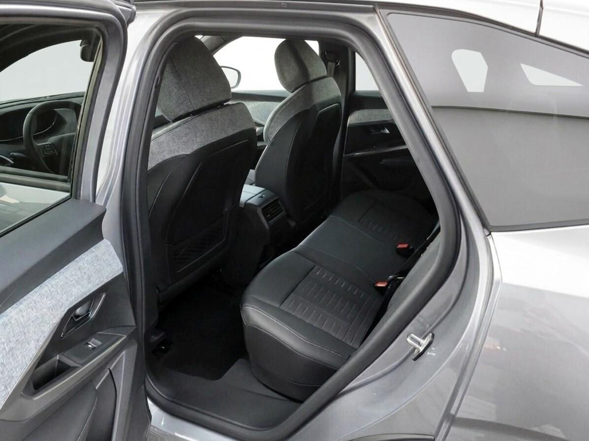 Peugeot 3008 Hybrid 145 e-DCS6 GT