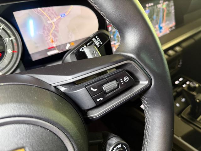 PORSCHE 911 Carrera 4 / CHRONO / TAGLIANDI UFFICIALI PORSCHE