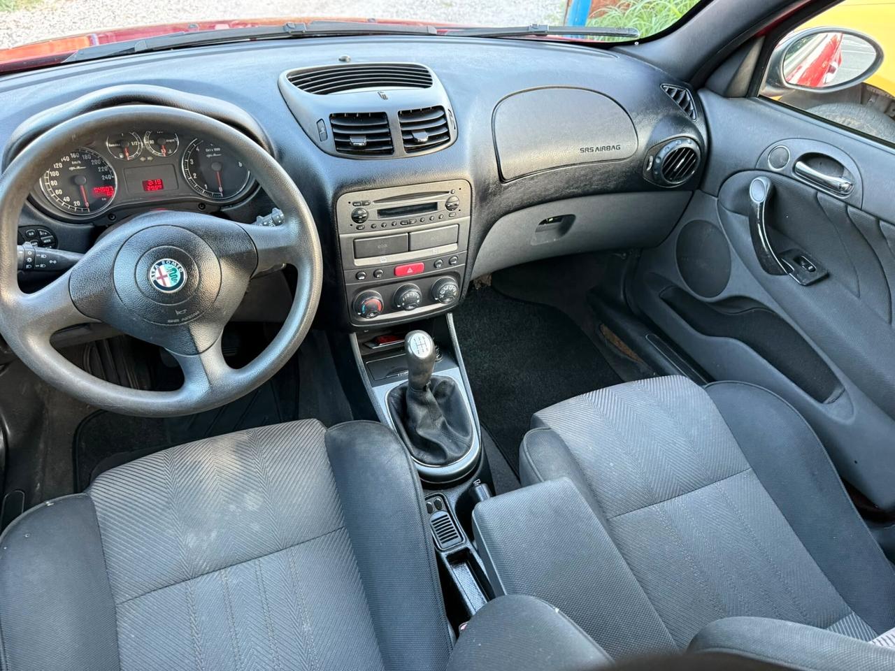 Alfa Romeo 147 1.6 16V TS (105) 5 porte Black Line