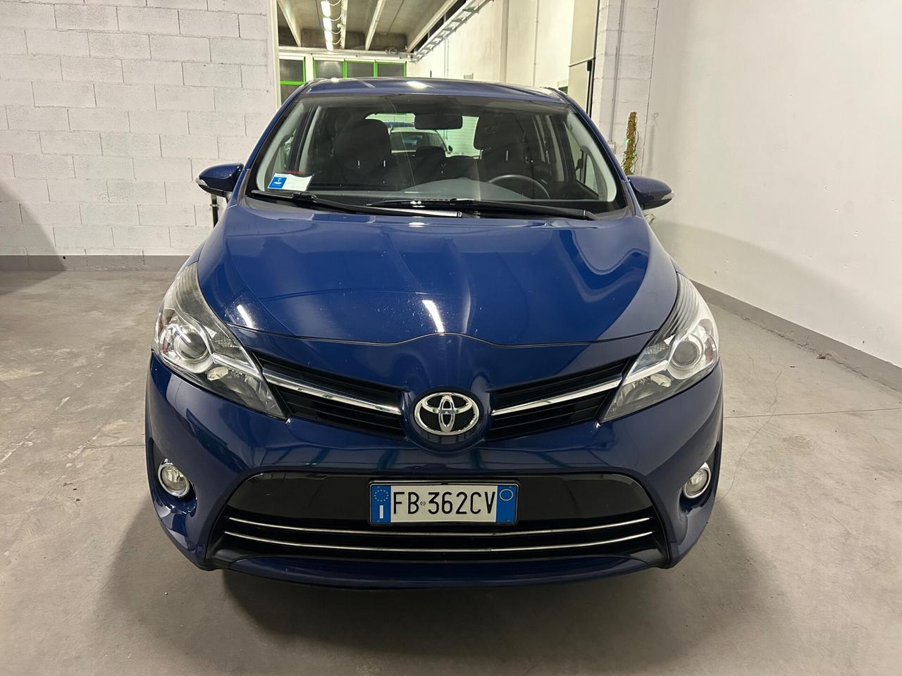 Toyota Verso 1.6 Active