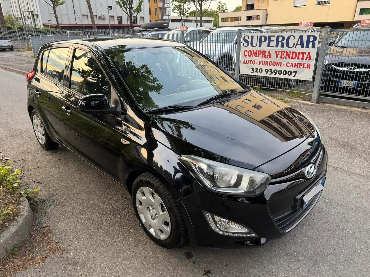 Hyundai i20 1.2 GPL 5 P NEOPATEN GARANZIA 12 MESI