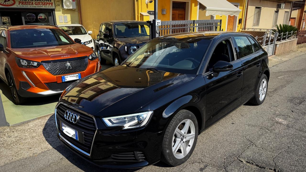 Audi A3 Sportback 1.6 TDI Business - 2019