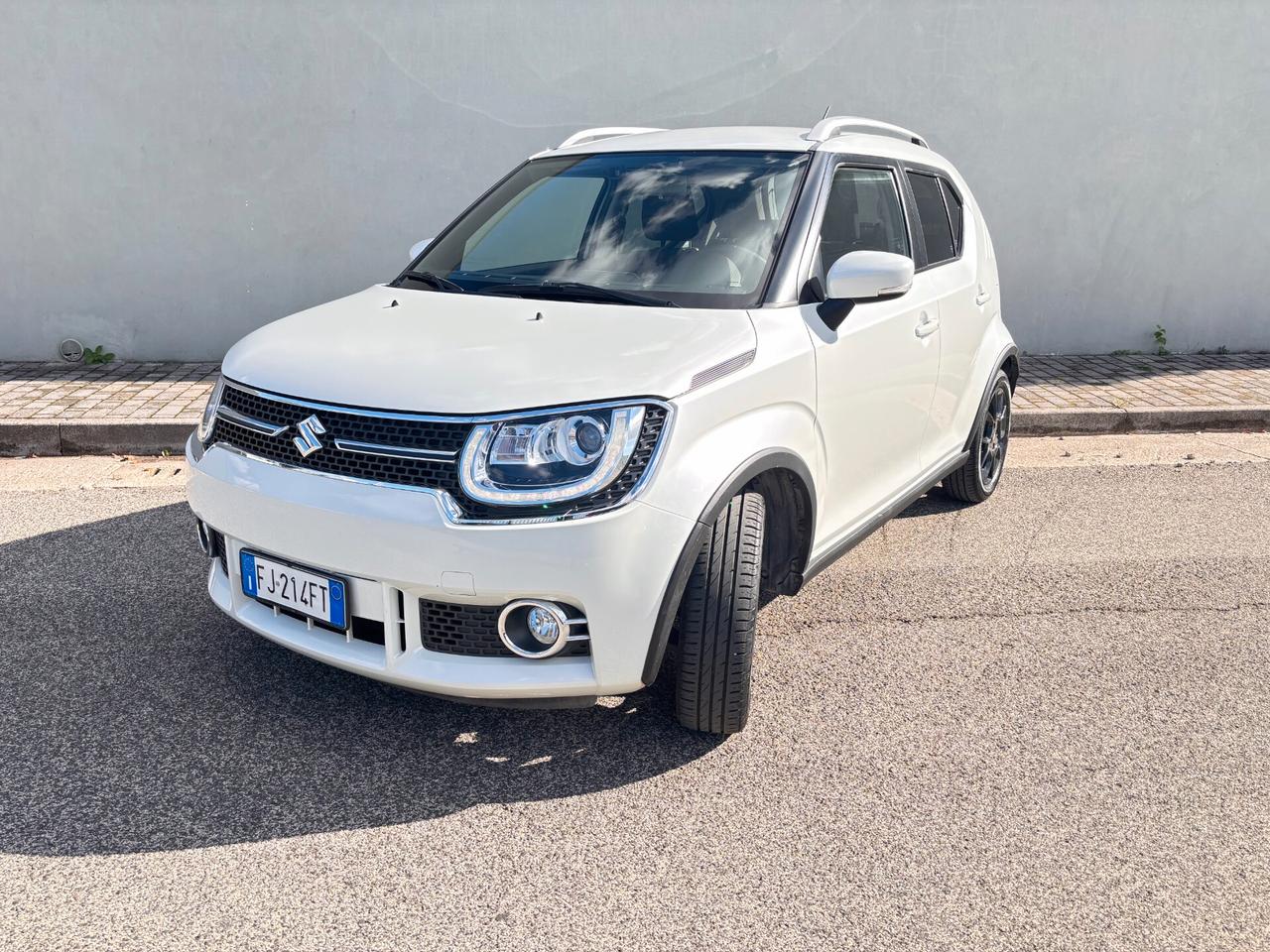 Suzuki Ignis 1.2 Dualjet Top