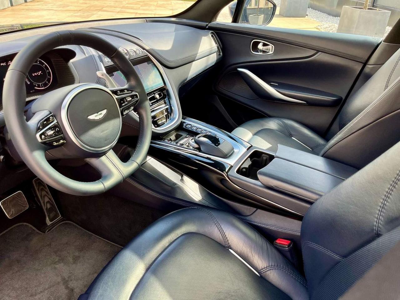 ASTON MARTIN DBX 4.0 auto