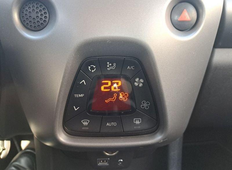 Toyota Aygo Connect 1.0 Vvt-i 72