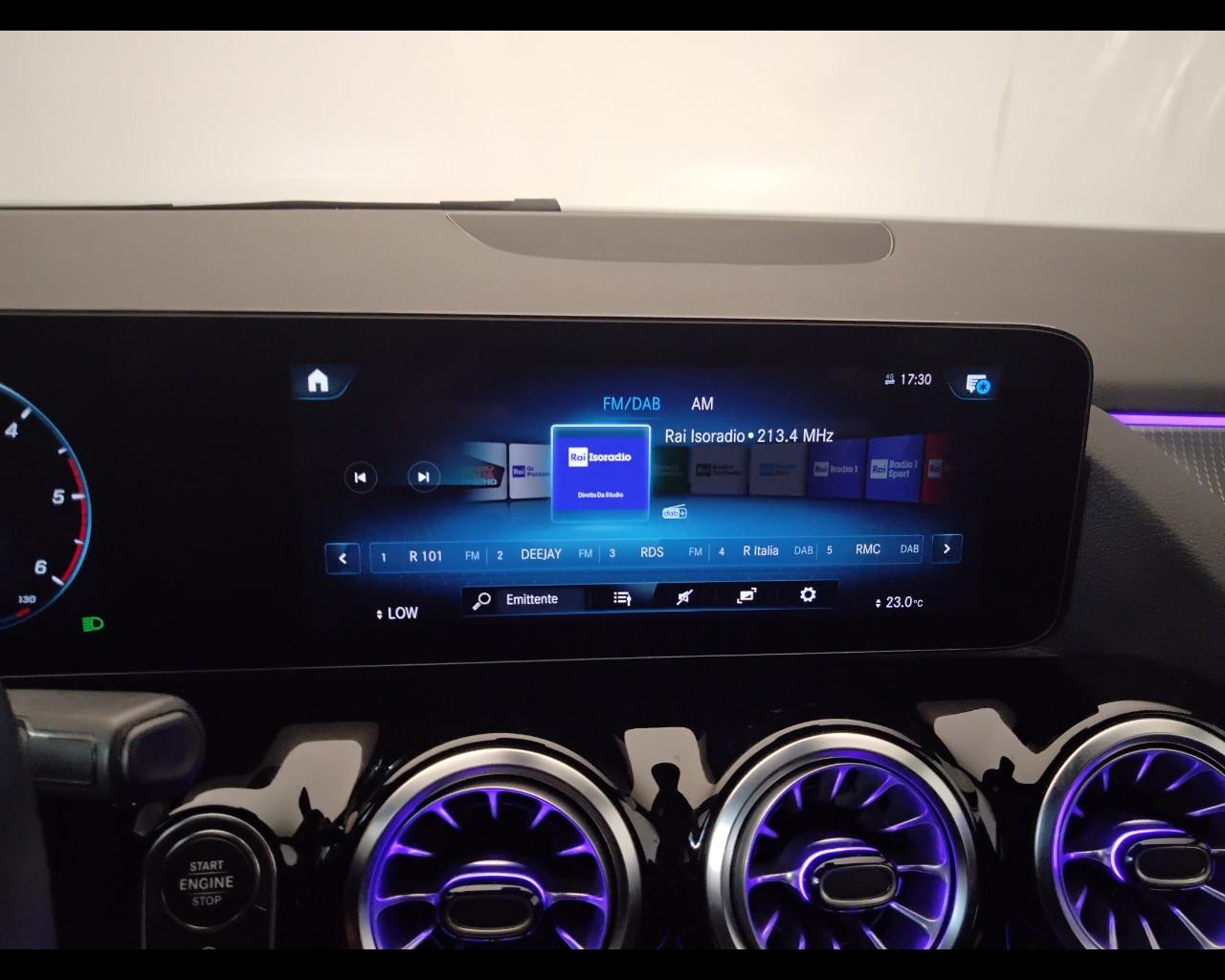 Mercedes-Benz Classe B - W247 2018 - B 180 d Sport Plus auto