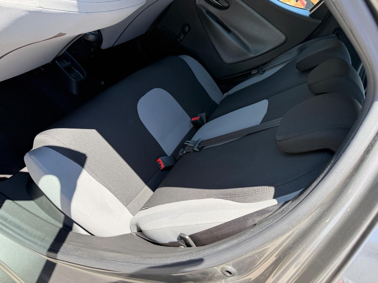 Lancia Ypsilon 1.2 69 CV 5 porte Gold