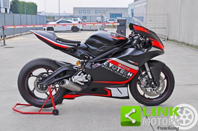 TRIUMPH Street Triple RS 765 RS - PREPARAZIONE SOLO PISTA