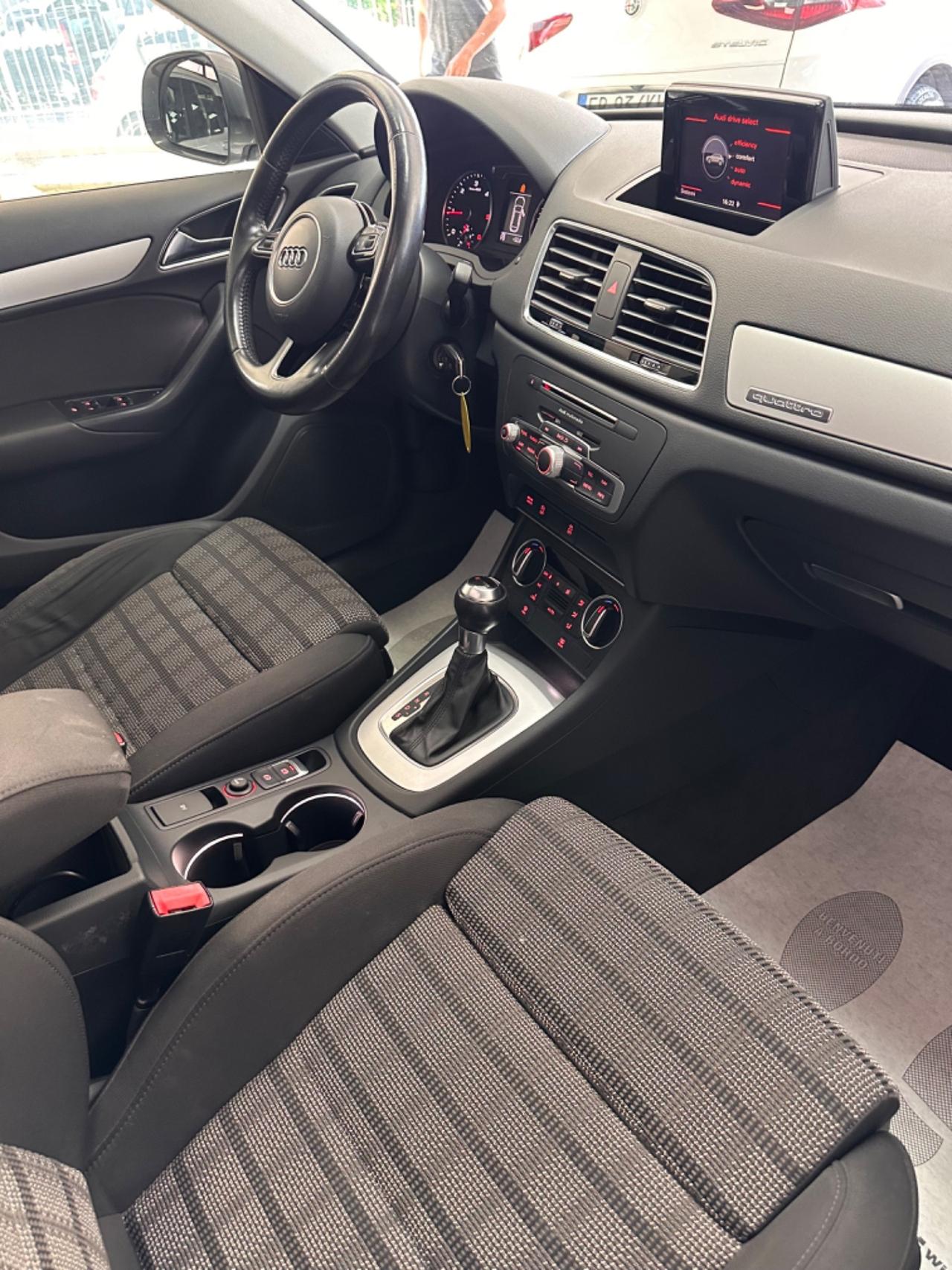 Audi Q3 2.0 TDI 150 CV quattro S tronic Sport