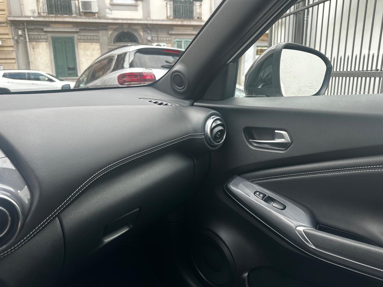 Nissan Juke 1.0 DIG-T 114 CV Tekna