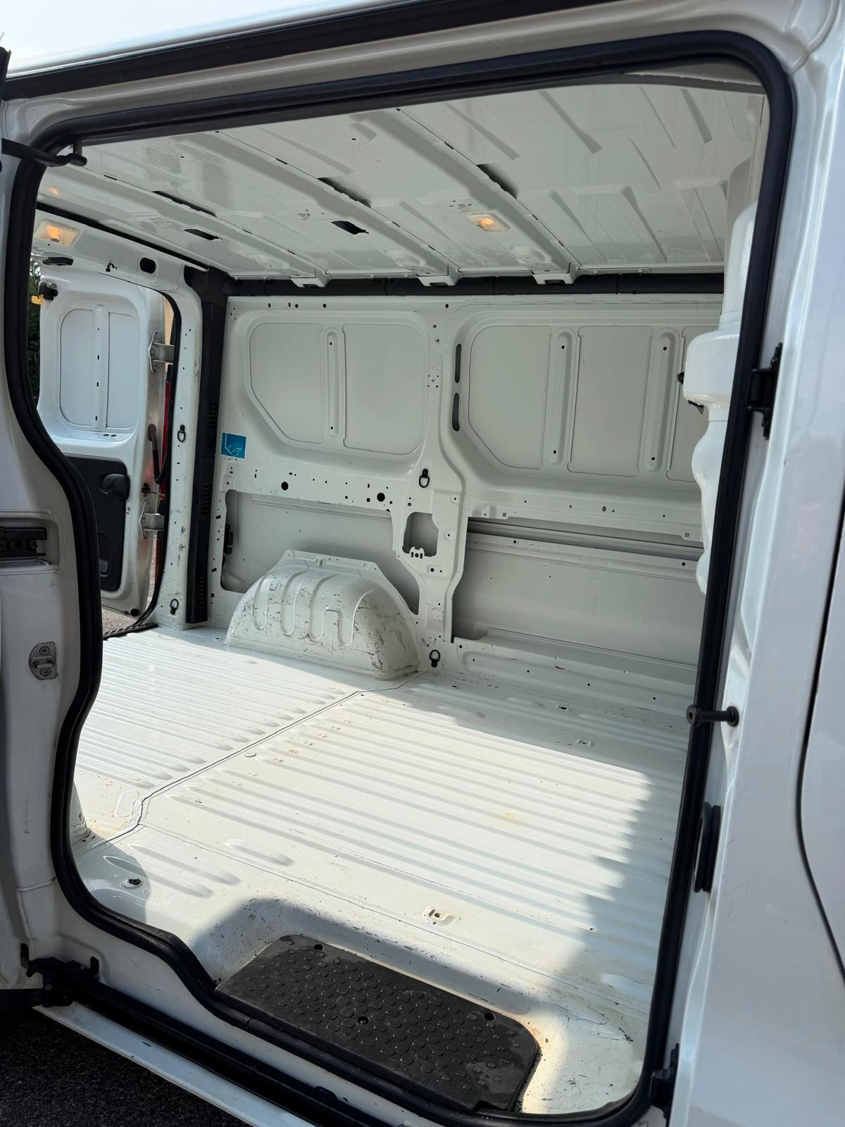 Renault Trafic 1.6 dCi 120CV S&S - 12 MESI DI GARANZIA -