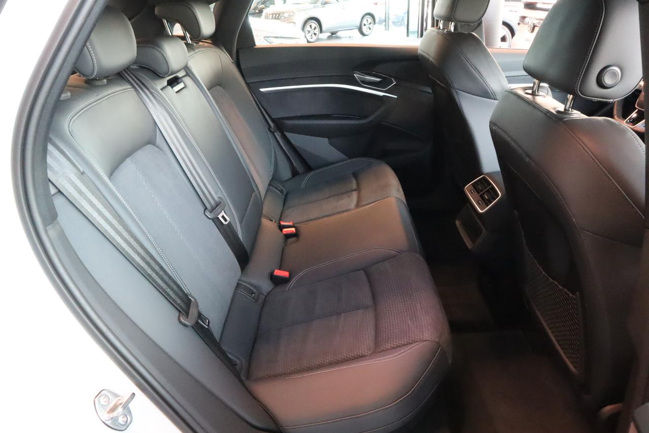 Audi eTron 55 408 CV QUATTRO S-LINE GANCIO 360 CAMERA MEMORY 21"