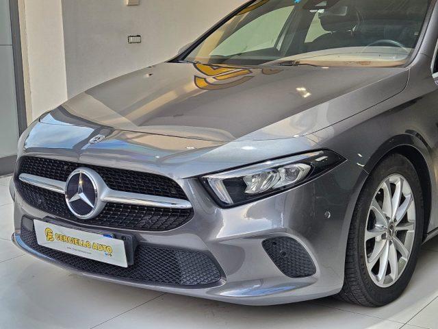 MERCEDES-BENZ A 180 Automatic Sport tua da ?249,00