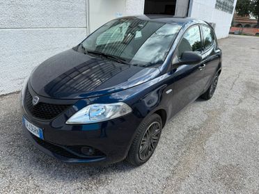 LANCIA YPS 1,2 BZ 69 CV PLATINUM 5P