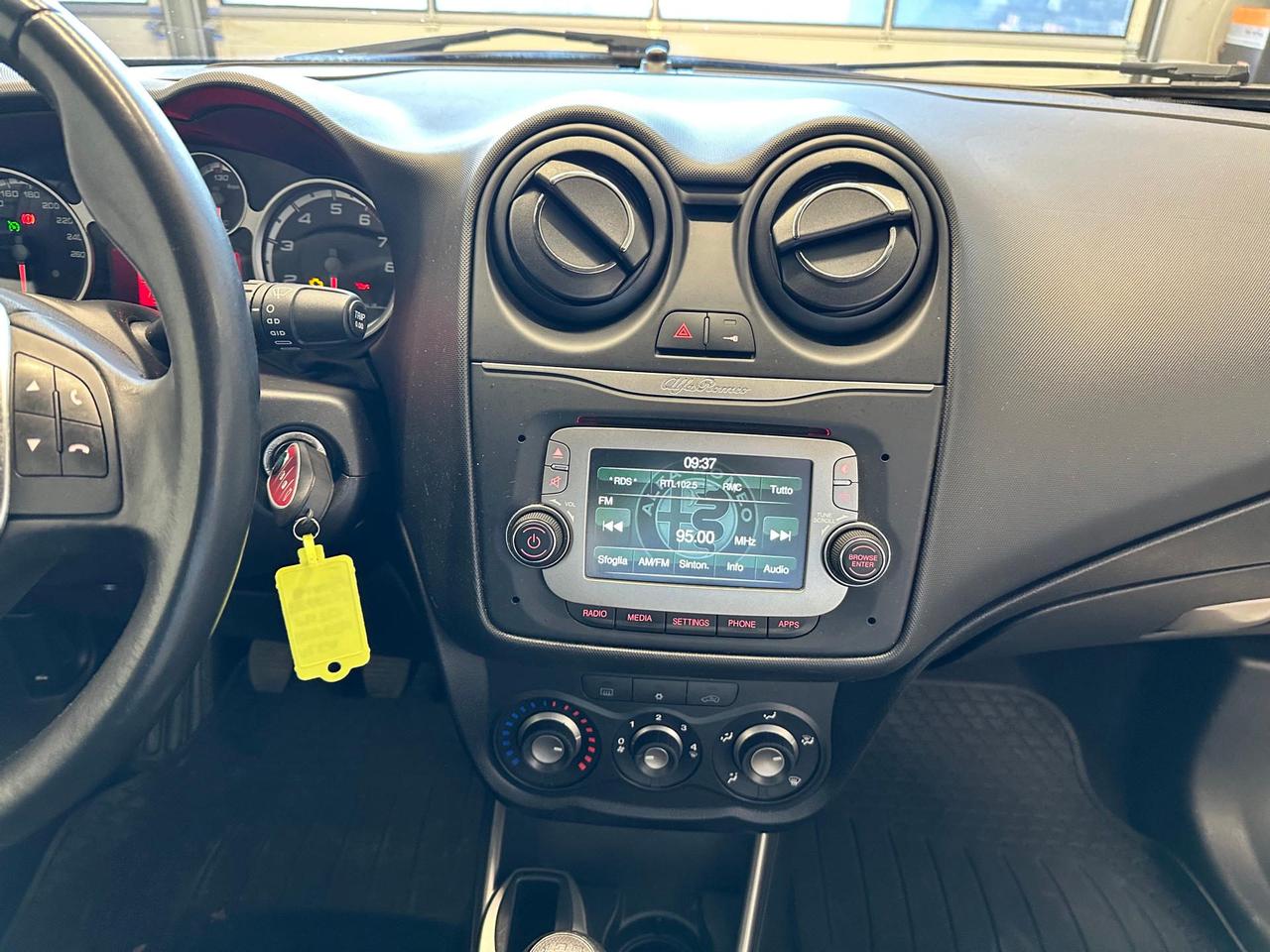 Alfa Romeo MiTo 1.4 Super 78cv