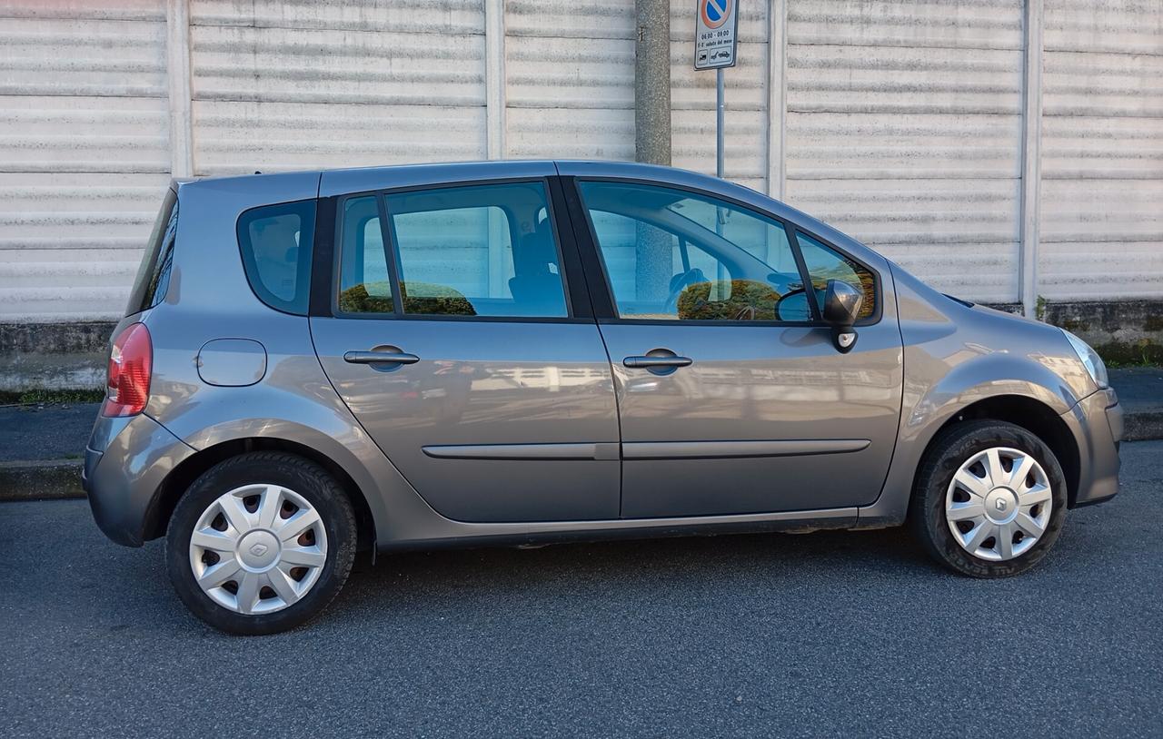 Renault Modus Grand 1.2 16V TCE PERMUTE