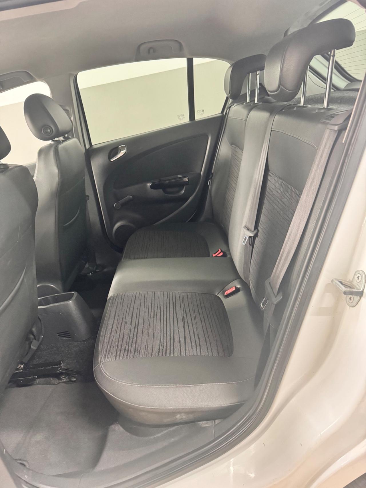 Opel Corsa 1.3 CDTi 75 Cv 5 Porte Sport - 10/2014