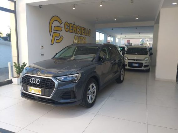 AUDI Q3 35 TDI S tronic Business tua da ?349,00 mensili