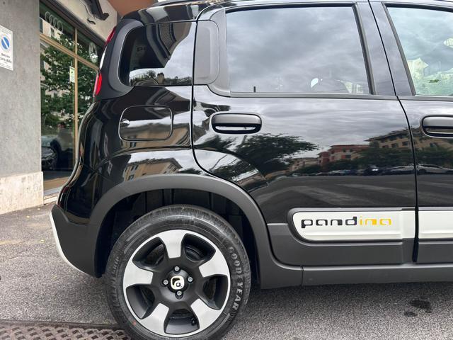 FIAT Panda 1.0 FireFly S&S Hybrid Pandina Cross-Navi-Carplay