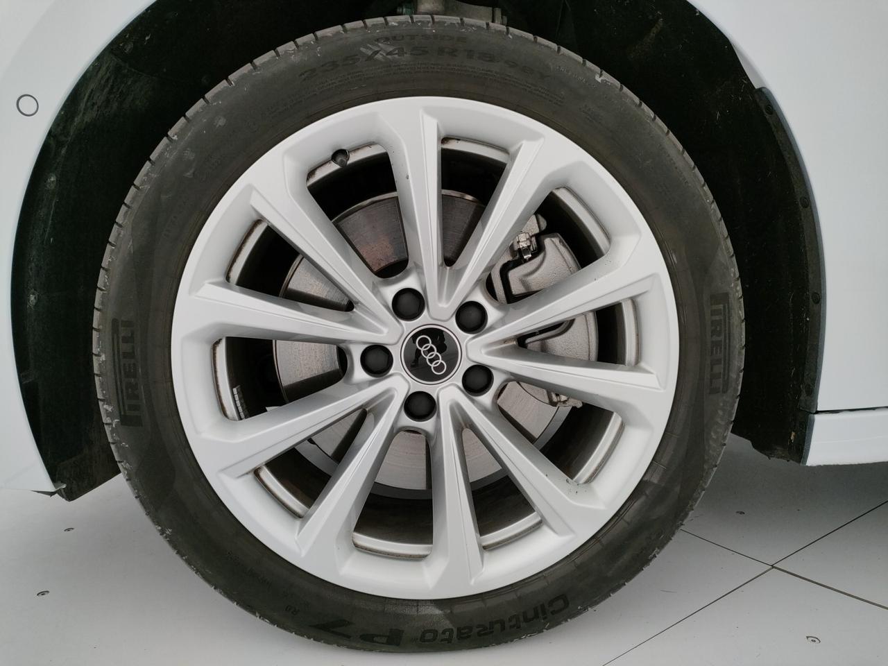 Audi A5 avant 2.0 tdi mhev+ business advanced 204cv s-tronic